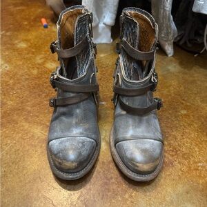 Freebird Distressed Gray Ankle Boots